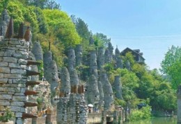 日隐小戈隆旅游攻略带你玩转小众景点