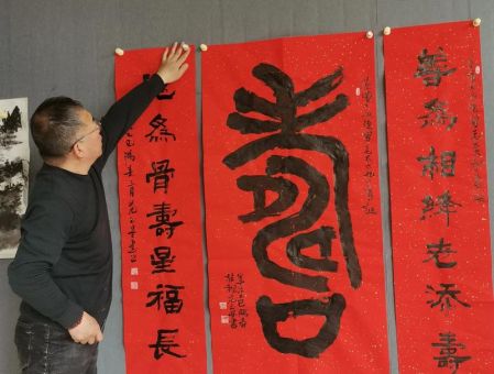 龟鹤之年是多少岁?传统文化中的长寿祝福。